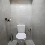 Alure Residences 15 & 24h Self Check-in, Private Parking In Front Of The Building Included, New Building, Center Банска-Бистрица
